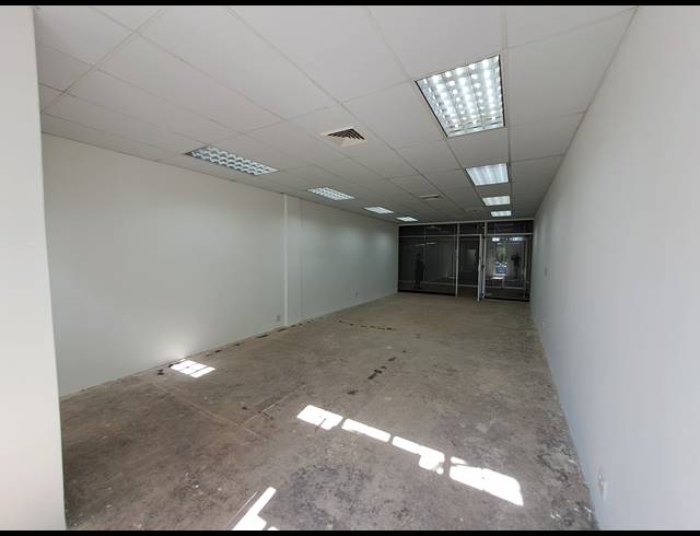 62M² OFFICE TO LET IN CRAIGHALL